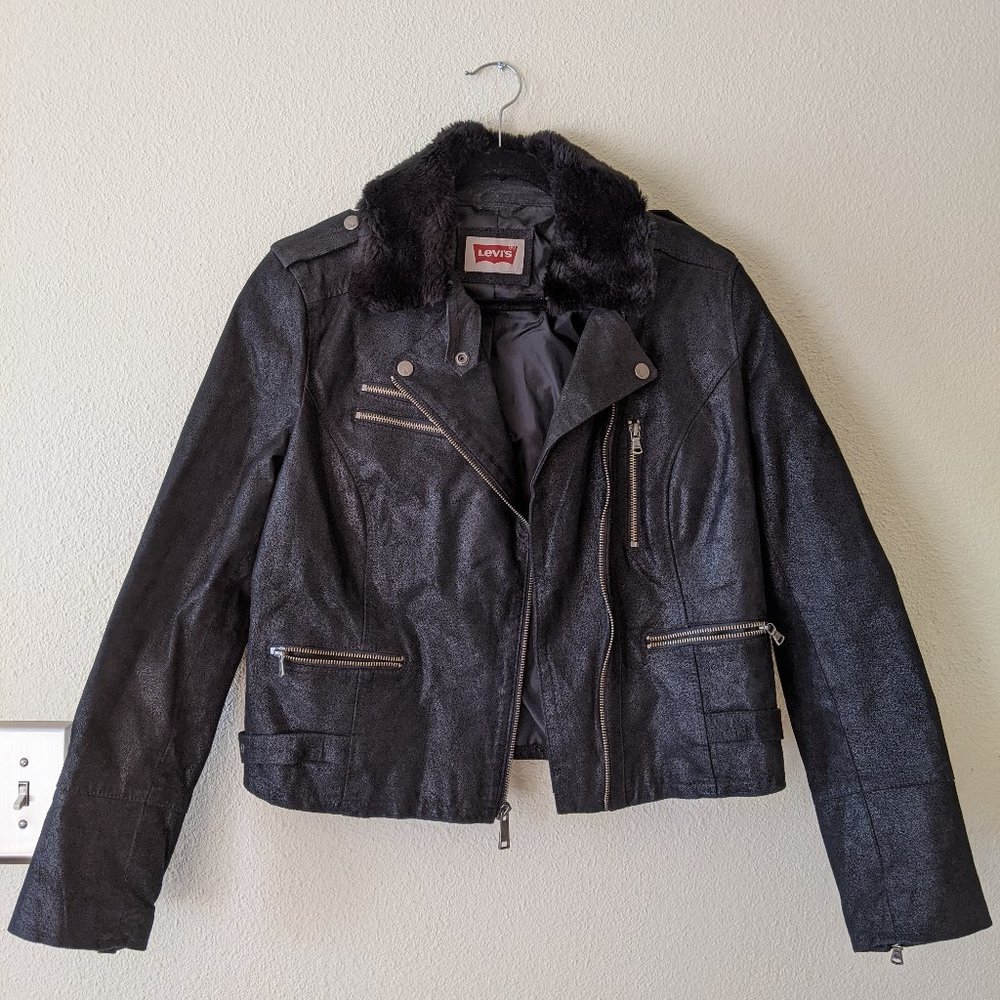 Levi's leather moto jacket w/ faux fur collar